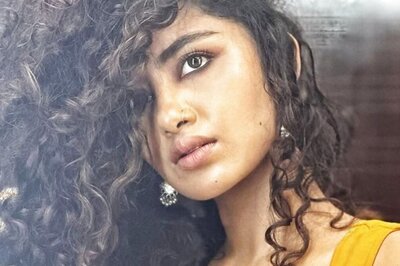 Anupama Parameswaran Looks Awesome In Yellow Dress; See Pics