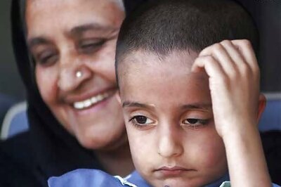 Kidnapped Pak British boy reunited with family