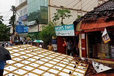 OPINION | Where Are the Hashtags For Cyclone Ockhi That Led To Disappearance And Deaths?