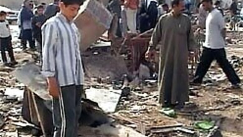 Bomb kills 10 at Iraq holy site