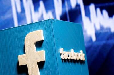 Russia's Internet Regulator Goes After Facebook Now