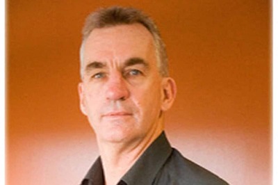 English Jury Finds Former Cricketer Peter Roebuck Died of Suicide in South Africa