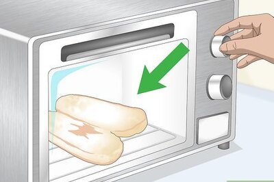 How to Eat a Hot Dog