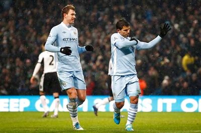Classy Manchester City ease past Fulham