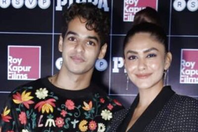 Pippa: Ishaan Khatter, Mrunal Thakur Twin in Black at Film’s Wrap Up Party; See Pics…