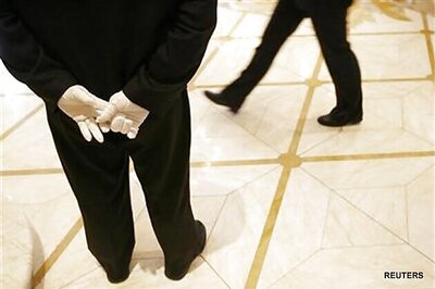 New York's Plaza Hotel sold to Sahara for $ 570 mn