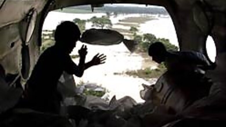 35 die in Orissa flood, Centre allots Rs 500 cr aid