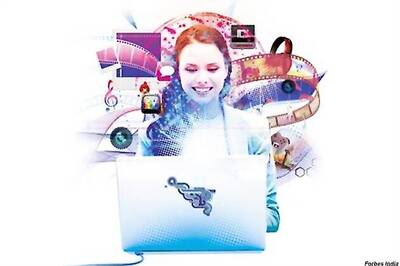 Bangalore: Journalists embrace novel ideas to tap votes