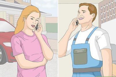 Who to Call If You Locked Your Keys in the Car