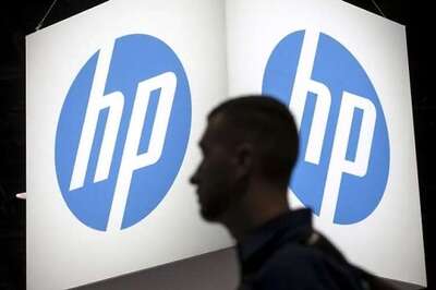 Hewlett-Packard board approves split into two companies