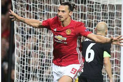 Zlatan Ibrahimovic Apologises to Manchester United fans for Arsenal Suspension