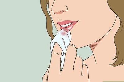 How to Remove Long Wearing Lipstick