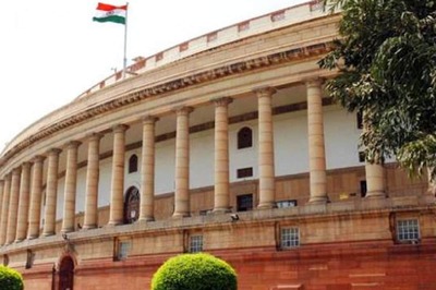 Oppn Leaders Seek Spl Parliament Session to Discuss Covid Crisis, Govt Slams Plea 'Political Harakiri'