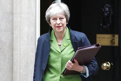Amid Deadlock, Theresa May Still Believes Brexit Deal ‘Achievable’