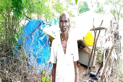 PM Housing Scheme Fails in Jharkhand Village, Farmer Lives Under a Tree For 5 Years