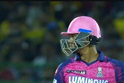 WATCH: Mix-up Between Sanju Samson and Yashasvi Jaiswal's Costs RR Latter's Wicket Against GT