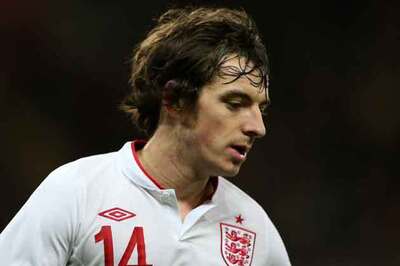 Everton set for new Man Utd bid for Baines