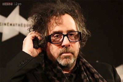 Tim Burton to direct Disney's live-action film 'Dumbo'