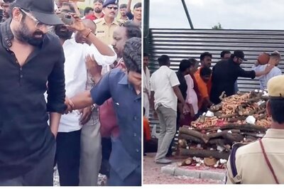 Prabhas Assists in Last Rites of Uncle Krishnam Raju, Friends and Fans Bid Tearful Adieu to 'Rebel Star'