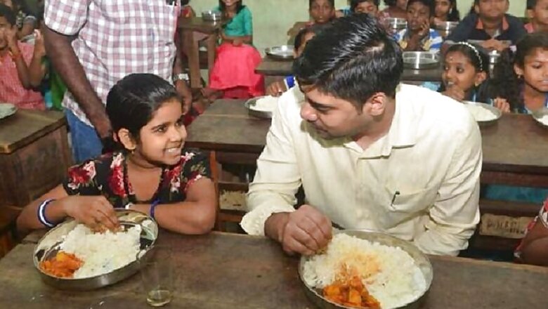 Kerala IAS Officer Eats Mid-day Meal With Kids to Assess Food Quality, Praised on Social Media