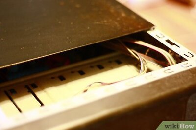 How to Install a Sata Hard Drive to an Old Motherboard With Ide Ports Only