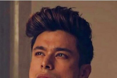 Upset Pratik Sehajpal Tries To Walk Out Of Tu Laut Aa Event After Kashika Kapoor Tries To 'Clarify' Controversy