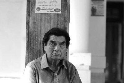 Happy Birthday Asrani: 5 All-Time Best Movies of the Veteran Comedian