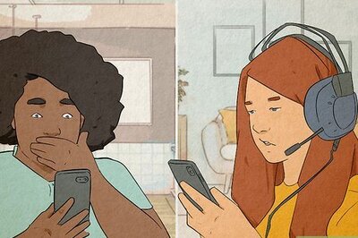 What Does the ???? (Exploding Head) Emoji Mean?