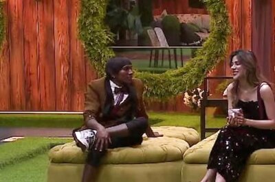 Bigg Boss Marathi 5: Nikki Tamboli Says She Will Give Her Trophy To Suraj Chavan On This Condition