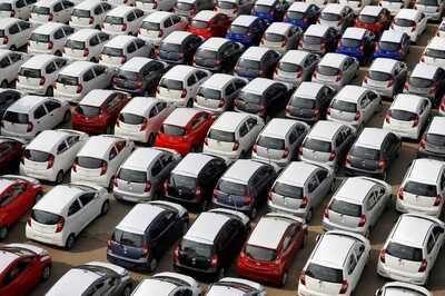 Automobile Dealerships Foresee Flat or Moderate Growth During Festive Season: ICRA