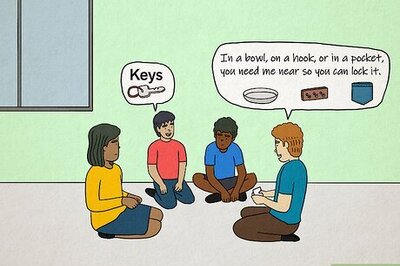 90+ Creative Scavenger Hunt Clues for Adults & Kids