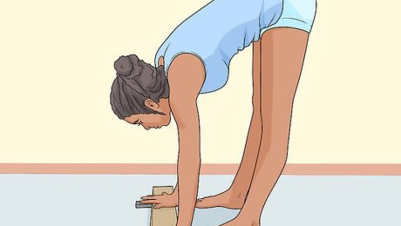 How to Do a Straddle Press Handstand Beam Mount