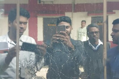 Stones Thrown at Vande Bharat Express for Second Time; BJP And TMC Target Each Other