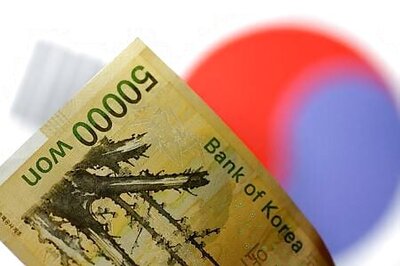 Surge in damaged cash as worried South Koreans try to microwave the virus