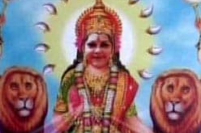 'Goddess' Raje sparks feud within BJP