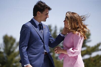 Canadian PM's Wife Recovers from Coronavirus, Sends 'Love' to Those Suffering from Illness