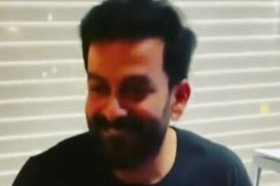 Watch: Prithviraj Sukumaran Plays Cajon to the Tunes of 'Manike Mage Hithe'