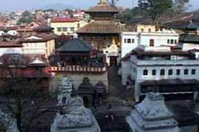Nepal Maoists draw flak from locals over Pashupatinath
