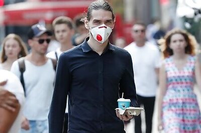 Ukraine Temporarily Bars Most Foreigners Amid Pandemic After Israel Pilgrimage Plea