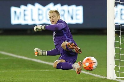 Goalkeeper Joe Hart keen to play every game despite back problem