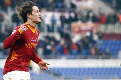 Bojan joins AC Milan on loan from Roma