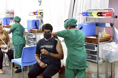 People from Delhi-NCR Travelling 200 Kms to Get Covid Vaccination, Says Agra Hospital