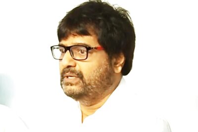 'Your Legacy Will Stay With Us': Celebs Come Together to Mourn Tamil Actor Vivek's Death