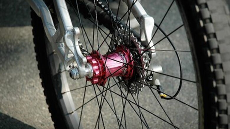 How to Do a Wheelie on a Bicycle