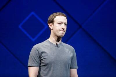 Facebook CEO Mark Zuckerberg Summoned by UK Lawmakers Over Data Breach Scandal
