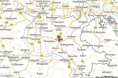 One elctrocuted, three injured in electric wire snapping