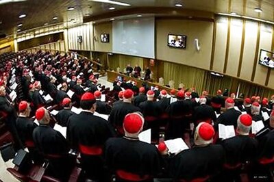 Conclave start seen delayed as Vatican muzzles cardinals