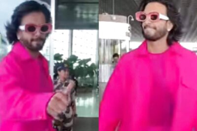 Ranveer Singh Seems to Be at The 'Pink' Of His Health Amid Separation Rumours with Deepika Padukone; Watch