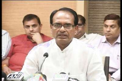Madhya Pradesh Chief Minister Shivraj Singh Chouhan heads to Delhi amid Vyapam row, may meet PM Modi