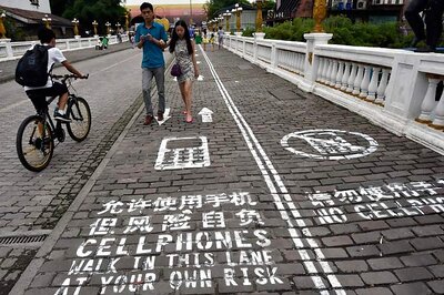 Thailand gets its first dedicated 'mobile phone lane' for pedestrians